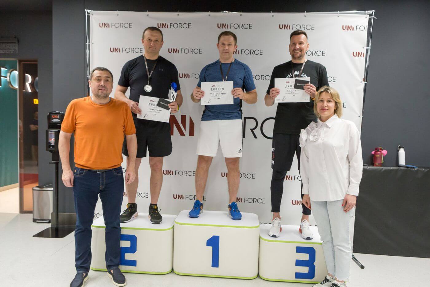 Вручення дипломів UNIFORCE