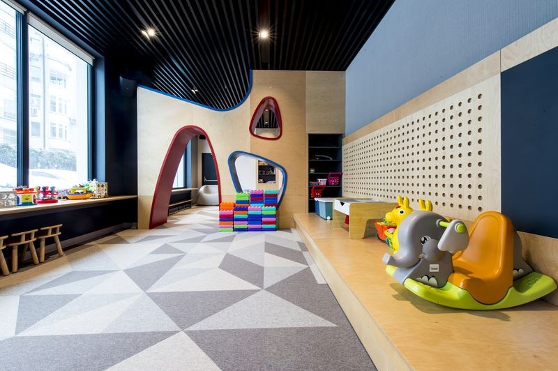 Дитячий клуб 105