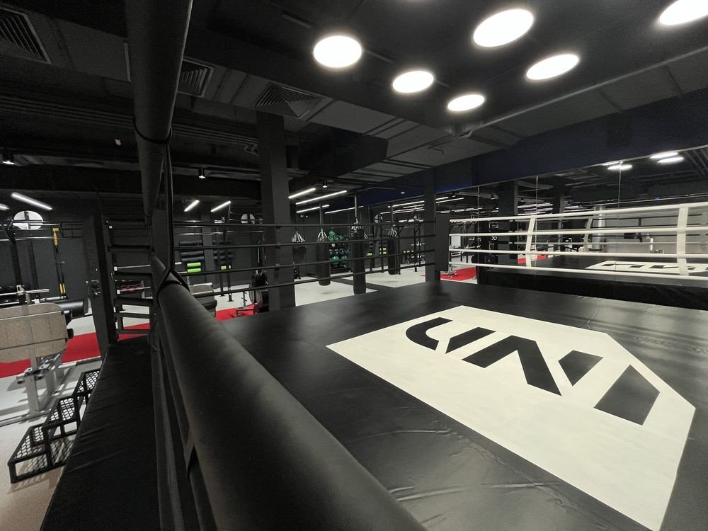 Боксерський ринг 191