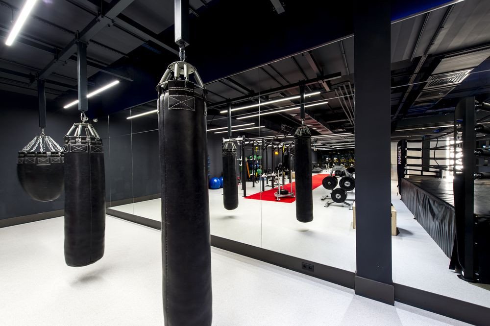 Боксерський ринг 192